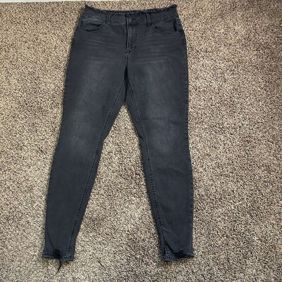 Maurices Cool Comfort Jegging Size Large Black Slightly Distressed Raw Waist Hem - Picture 1 of 9